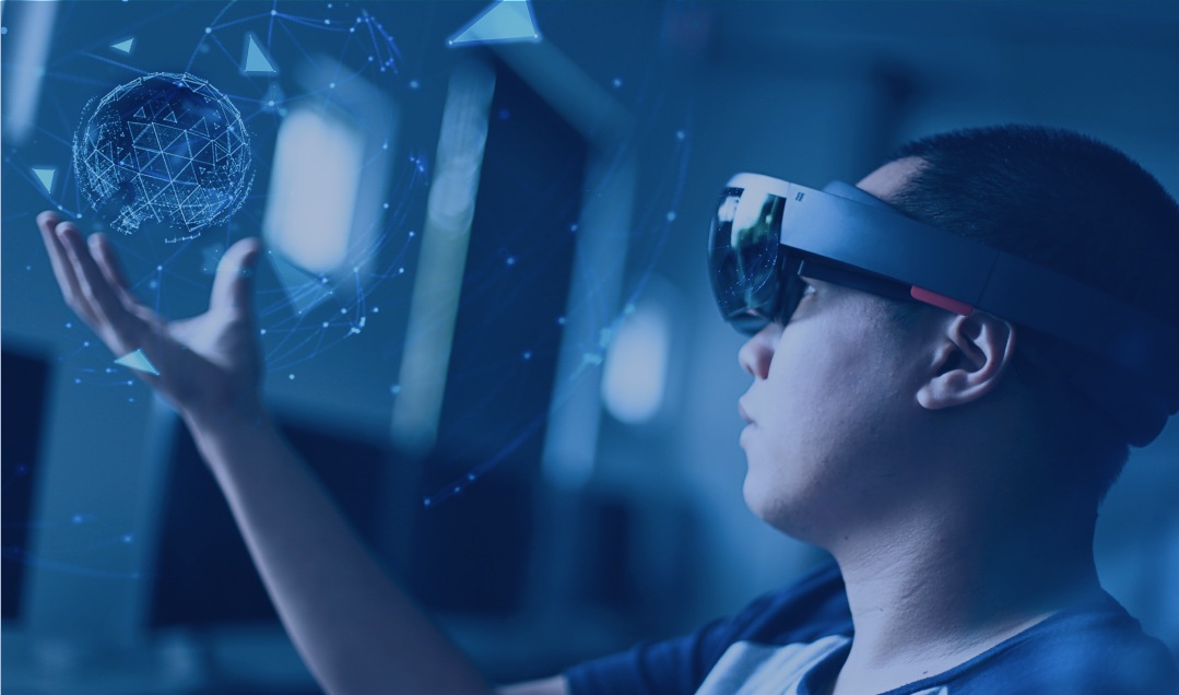 Virtual & Augmented Reality